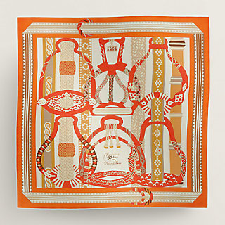 【おしゃれ】HERMES Cerchietto Gilda “Fantaisie d’Etriers” fantaisie-d-etriers-shawl-140-